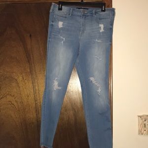 Never worn Hollister jeans